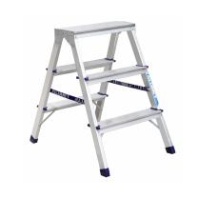 Стремянка двухсторонняя Alumet AD7203, алюминиевая, 2 x 3 ступени, 0,68 м Стремянка двухсторонняя Alumet AD7203, алюминиевая, 2 x 3 ступени, 0,68 м